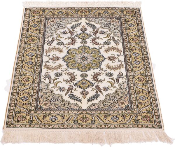 Qom Oriental Rug 63 × 90 cm, Silk, hand-knotted — view 2