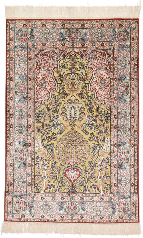 Qom Oriental Rug 77 × 117 cm, Silk, hand-knotted Qom Oriental Rug 77 × 117 cm, Silk, hand-knotted
