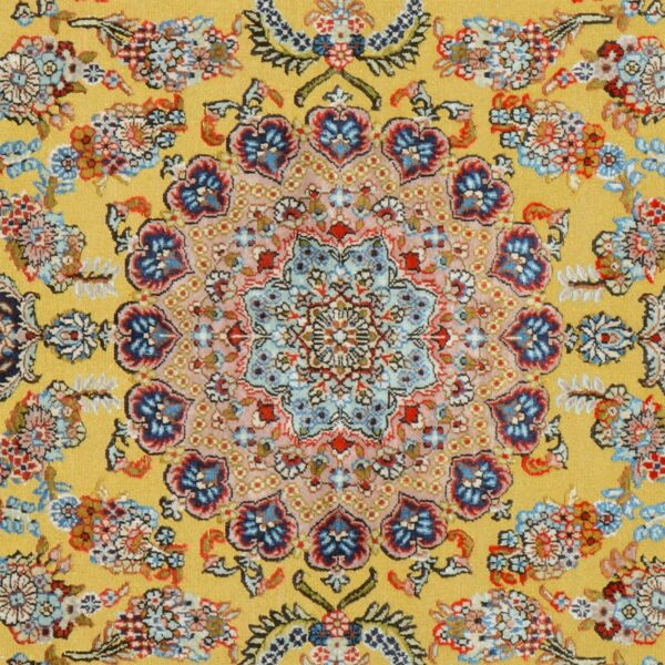 Qom Oriental Rug 94 × 150 cm, Silk, Multicolor, hand-knotted — view 4