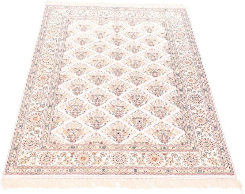 Hereke Oriental Rug 122 × 182 cm, Silk, hand-knotted — view 3