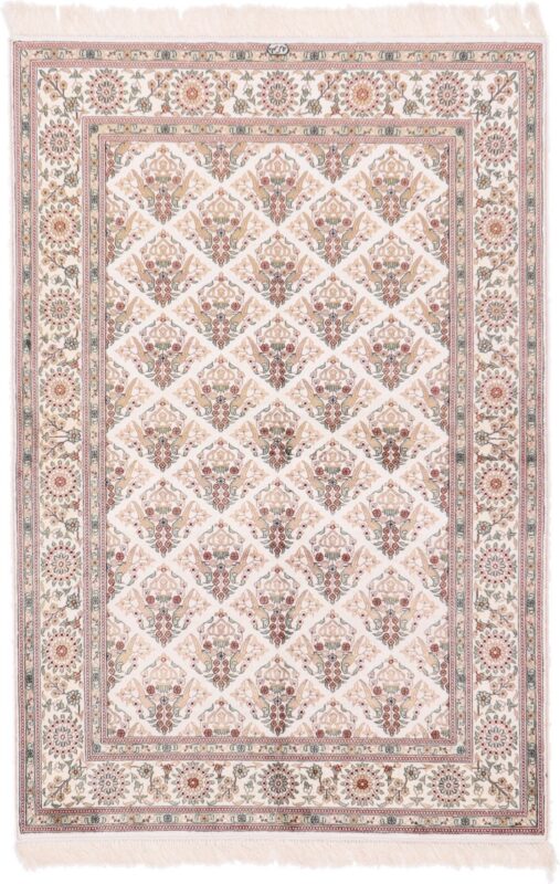 Hereke Oriental Rug 122 × 182 cm, Silk, hand-knotted