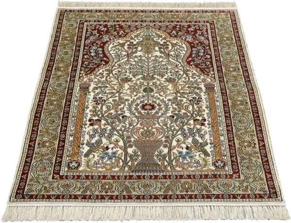 Hereke Oriental Rug 94 × 150 cm, Silk, hand-knotted — view 2