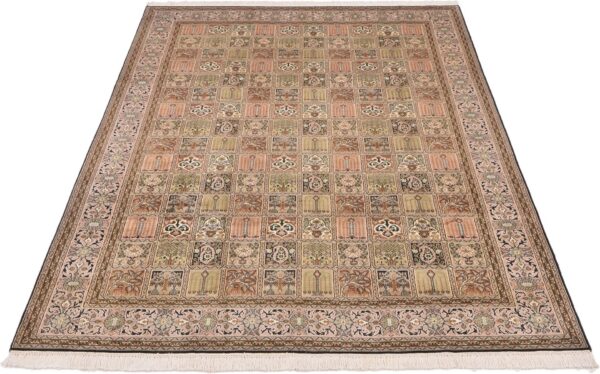 Indian Oriental Rug 187 × 280 cm, Silk, hand-knotted — view 2