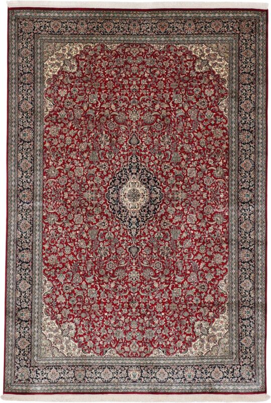 Kashmir Oriental Rug 154 × 226 cm, Silk, hand-knotted