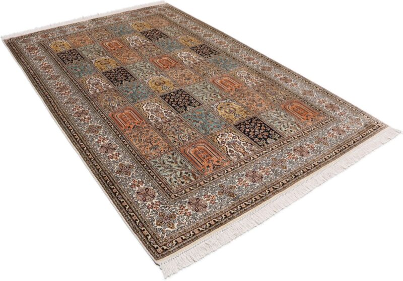 Kashmir Oriental Rug 165 × 248 cm, Silk, hand-knotted — view 4
