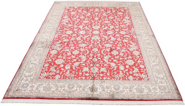 Kashmir Oriental Rug 172 × 249 cm, Silk, hand-knotted — view 2