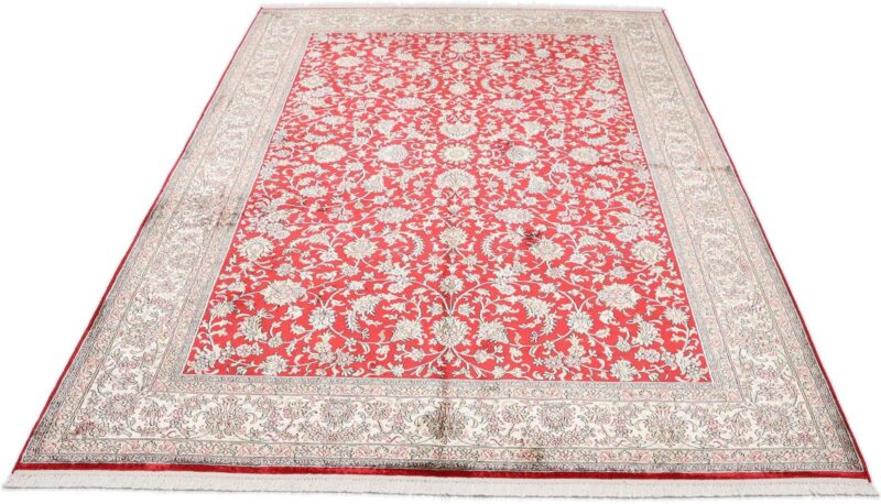Kashmir Oriental Rug 172 × 249 cm, Silk, hand-knotted — view 2