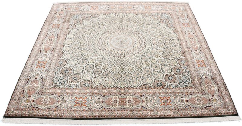Kashmir Oriental Rug 187 × 183 cm, Silk, hand-knotted — view 2