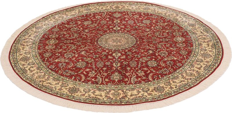 Kashmir Oriental Rug 213 × 213 cm, Silk, hand-knotted — view 2 Kashmir Oriental Rug 213 × 213 cm, Silk, hand-knotted — view 2