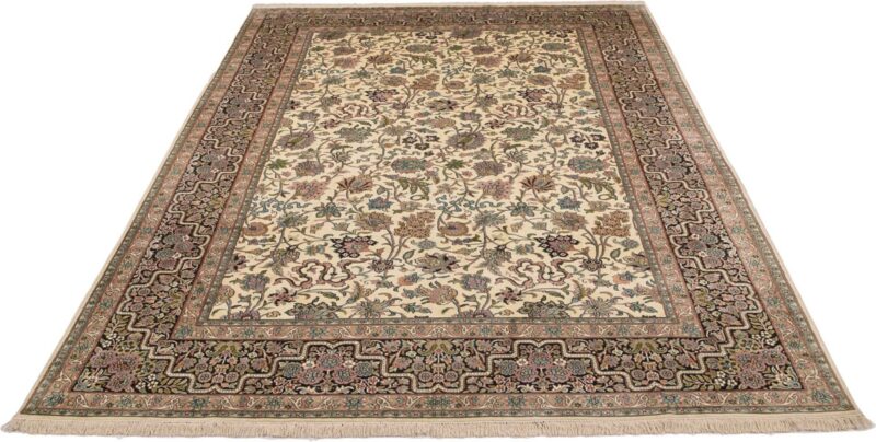 Kashmir Oriental Rug 228 × 330 cm, Silk, hand-knotted — view 2