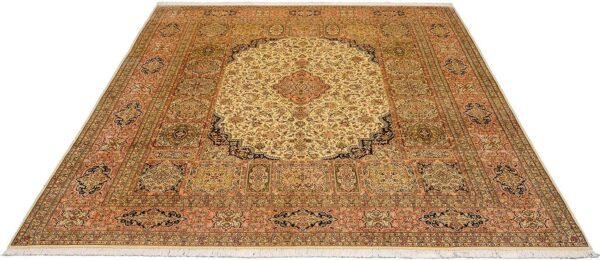 Kashmir Oriental Rug 246 × 315 cm, Silk, hand-knotted — view 2