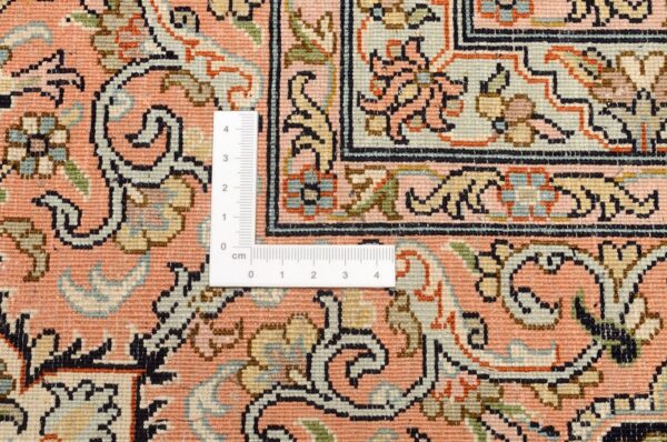 Kashmir Oriental Rug 246 × 315 cm, Silk, hand-knotted — view 3