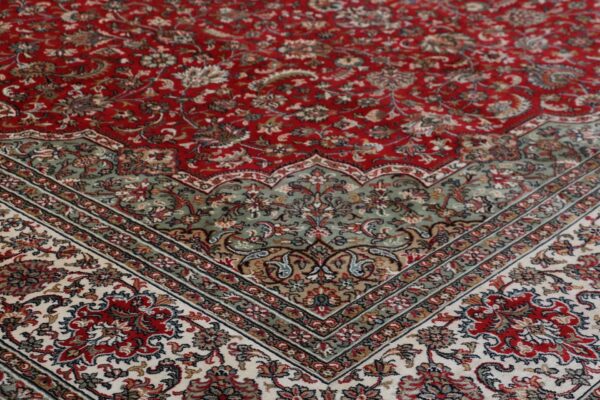 Kashmir Oriental Rug 246 × 340 cm, Silk, hand-knotted — view 5
