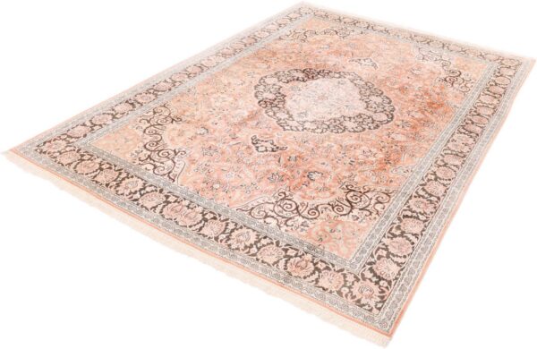 Kashmir Oriental Rug 302 × 215 cm, Wool, hand-knotted — view 5 Kashmir Oriental Rug 302 × 215 cm, Wool, hand-knotted — view 5