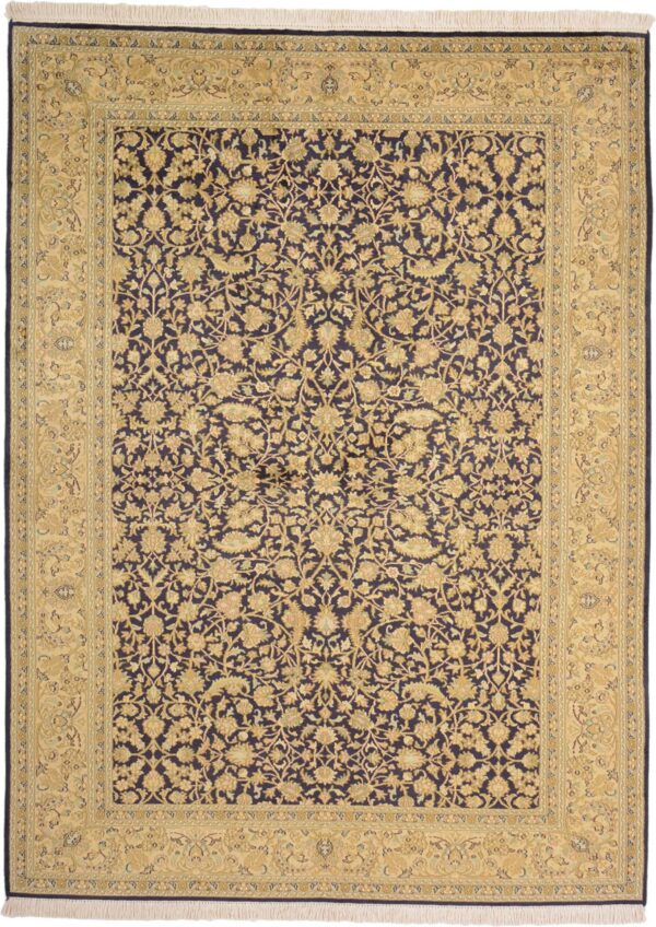 Kashmir Oriental Rug 154 × 208 cm, Silk, hand-knotted, pastel