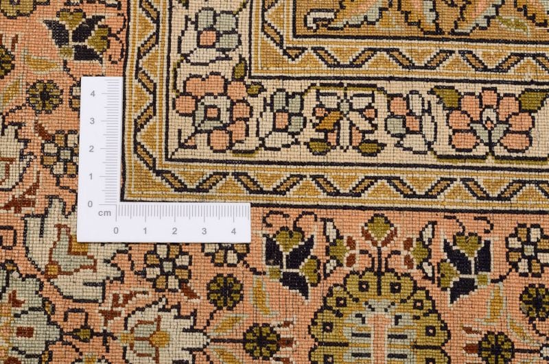 Kashmir Oriental Rug 158 × 213 cm, Silk, hand-knotted — view 3