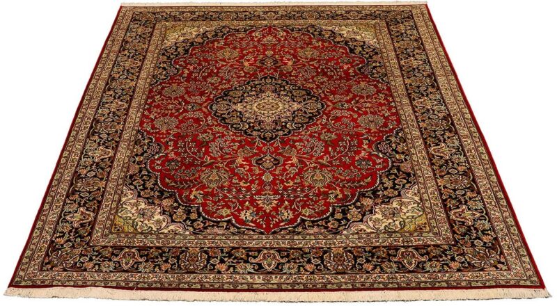 Kashmir Oriental Rug 168 × 244 cm, Silk, hand-knotted — view 2