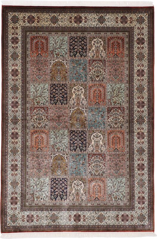 Kashmir Oriental Rug 168 × 245 cm, Silk, hand-knotted