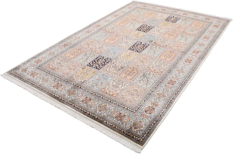 Kashmir Oriental Rug 168 × 248 cm, Silk, hand-knotted — view 3