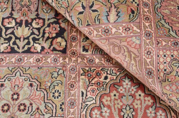 Kashmir Oriental Rug 173 × 246 cm, Silk, hand-knotted — view 5