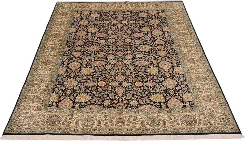 Kashmir Oriental Rug 185 × 273 cm, Silk, hand-knotted — view 2