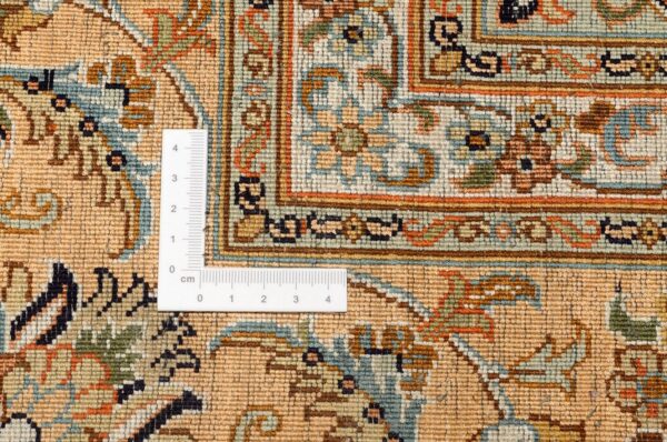 Kashmir Oriental Rug 188 × 279 cm, Silk, hand-knotted — view 3