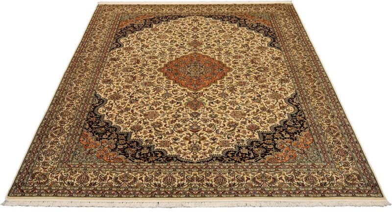 Kashmir Oriental Rug 197 × 282 cm, Silk, hand-knotted — view 2