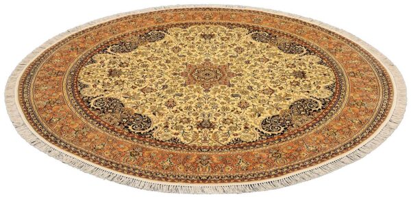 Kashmir Oriental Rug 210 × 211 cm, Silk, hand-knotted — view 2 Kashmir Oriental Rug 210 × 211 cm, Silk, hand-knotted — view 2