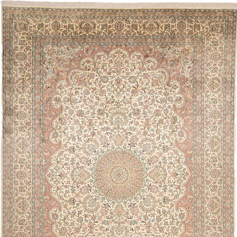 Kashmir Oriental Rug 212 × 307 cm, Silk, hand-knotted — view 7