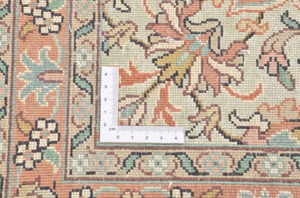 Kashmir Oriental Rug 212 × 307 cm, Silk, hand-knotted — view 4