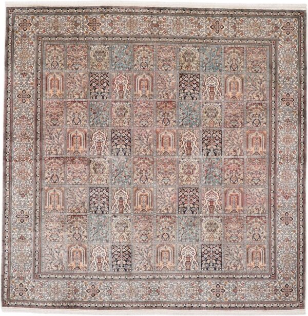 Kashmir Oriental Rug 245 × 245 cm, Silk, hand-knotted