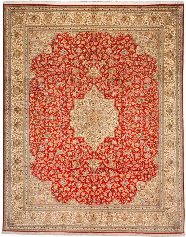 Kashmir Oriental Rug 247 × 311 cm, Silk, hand-knotted Kashmir Oriental Rug 247 × 311 cm, Silk, hand-knotted
