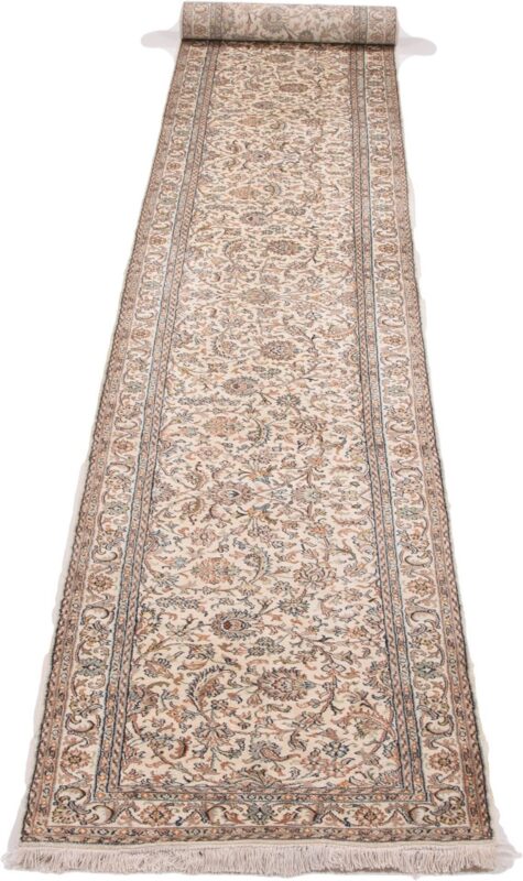 Kashmir Oriental Rug 70 × 434 cm, Silk, hand-knotted — view 2 Kashmir Oriental Rug 70 × 434 cm, Silk, hand-knotted — view 2