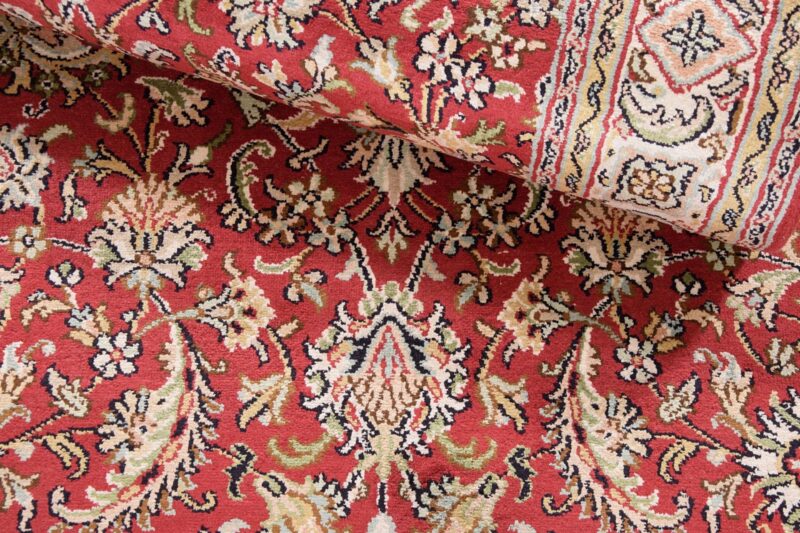 Kashmir Oriental Rug 77 × 530 cm, Silk, hand-knotted, runner — view 4