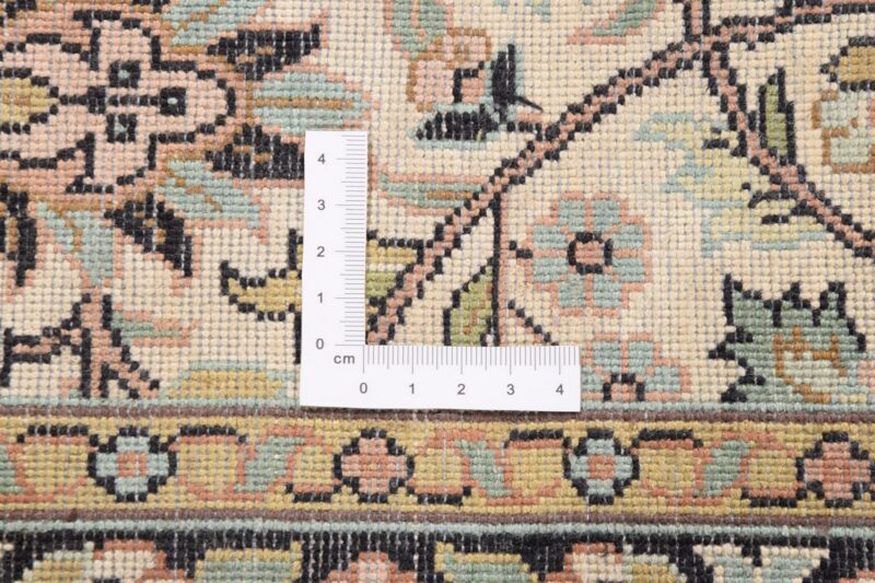 Kashmir Oriental Rug 83 × 312 cm, Silk, hand-knotted — view 3