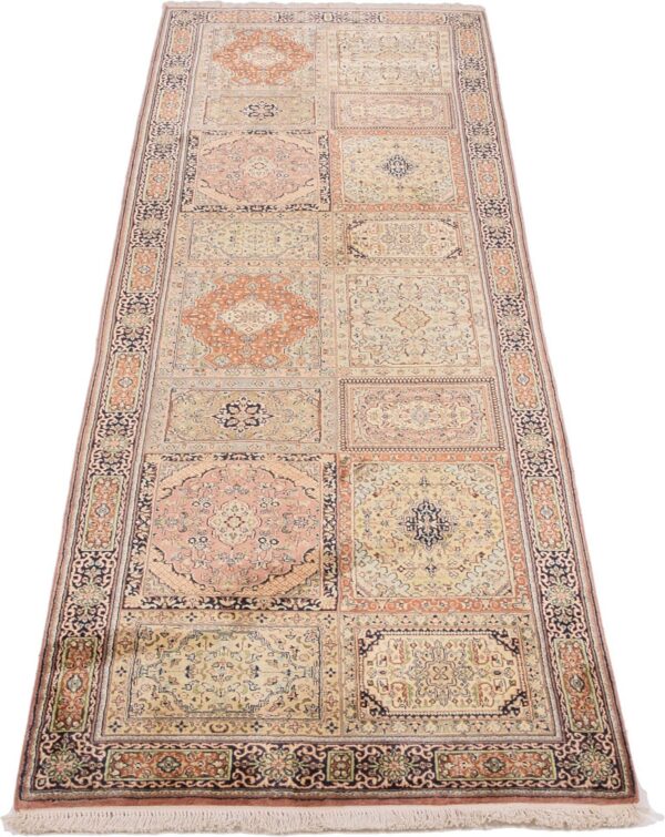 Kashmir Oriental Rug 92 × 296 cm, Silk, hand-knotted — view 3