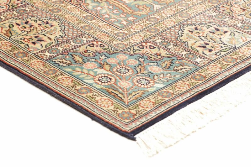 Kashmir Oriental Rug 93 × 153 cm, Silk, hand-knotted — view 5
