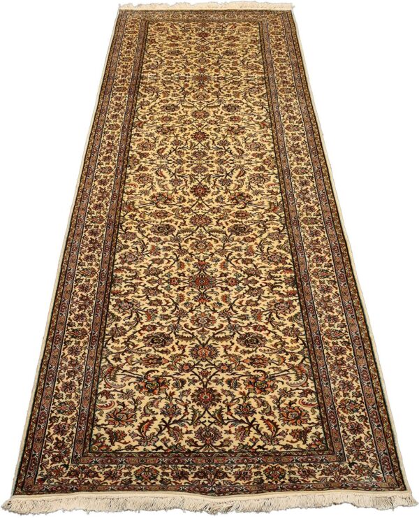 Kashmir Oriental Rug 95 × 377 cm, Silk, hand-knotted, runner — view 2 Kashmir Oriental Rug 95 × 377 cm, Silk, hand-knotted, runner — view 2
