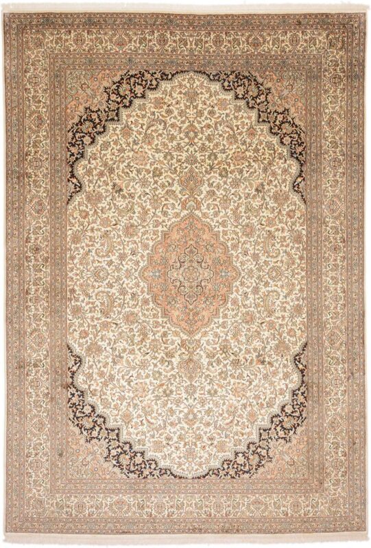 Kashmir Oriental Rug 205 × 298 cm, Silk, hand-knotted