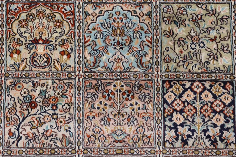 Kashmir Oriental Rug 82 × 207 cm, Silk, hand-knotted — view 9