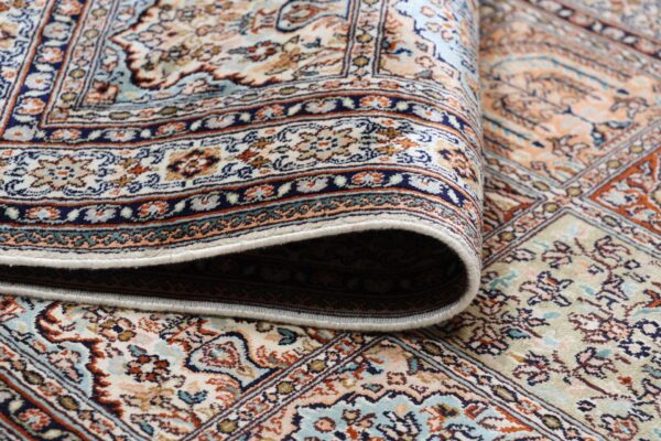 Kashmir Oriental Rug 82 × 207 cm, Silk, hand-knotted — view 10