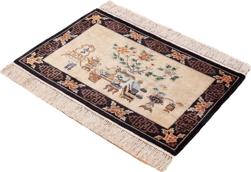 Peking Oriental Rug 60 × 93 cm, Silk, hand-knotted — view 3