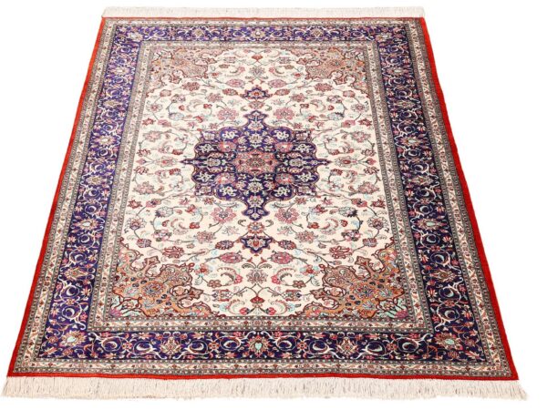 Qom Persian Rug 108 × 158 cm, Silk, hand-knotted — view 2
