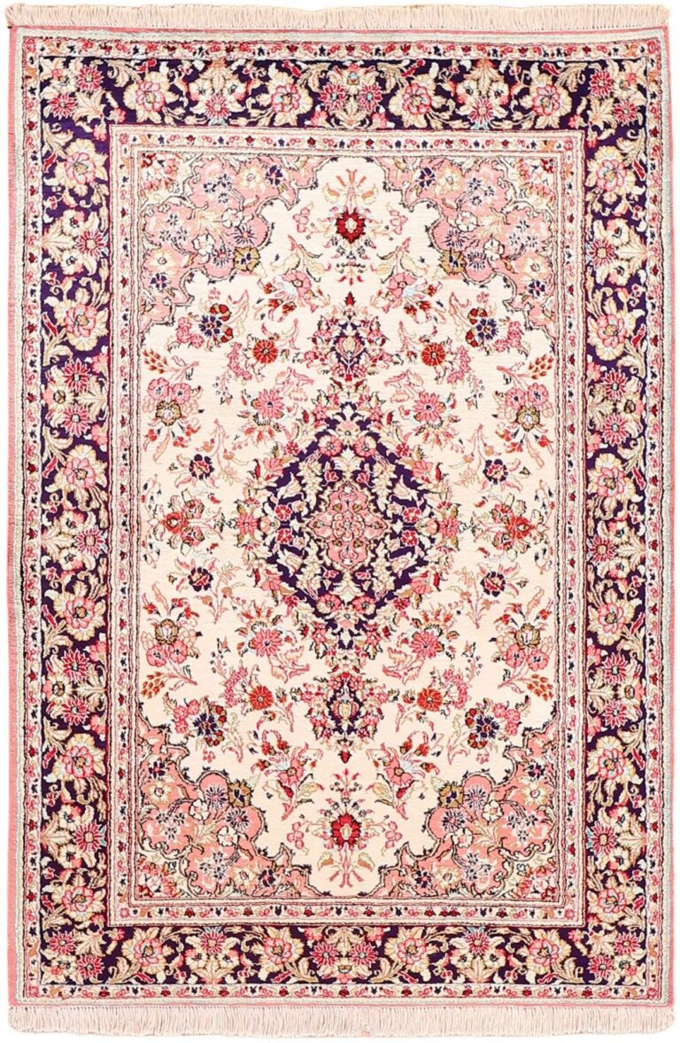 Qom Persian Rug 109 × 149 cm, Silk, hand-knotted, exclusive