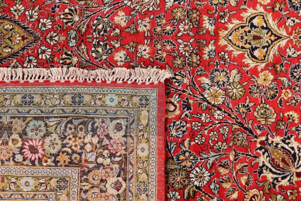 Qom Persian Rug 210 × 337 cm, Silk, hand-knotted — view 7