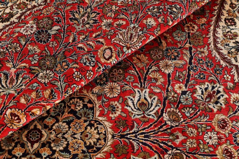 Qom Persian Rug 210 × 337 cm, Silk, hand-knotted — view 8