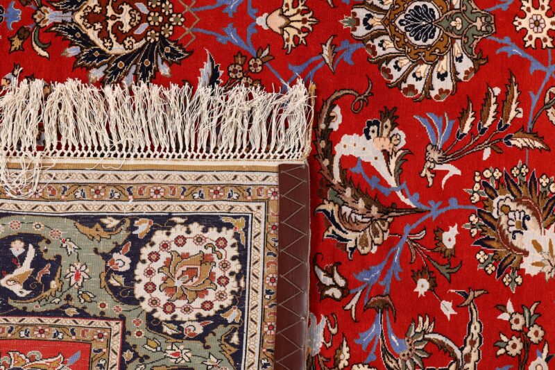 Qom Persian Rug 251 × 340 cm, Wool and Silk, hand-knotted — view 7