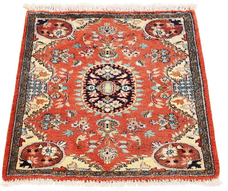 Qom Persian Rug 58 × 75 cm, Silk, hand-knotted, exclusive — view 2 Qom Persian Rug 58 × 75 cm, Silk, hand-knotted, exclusive — view 2
