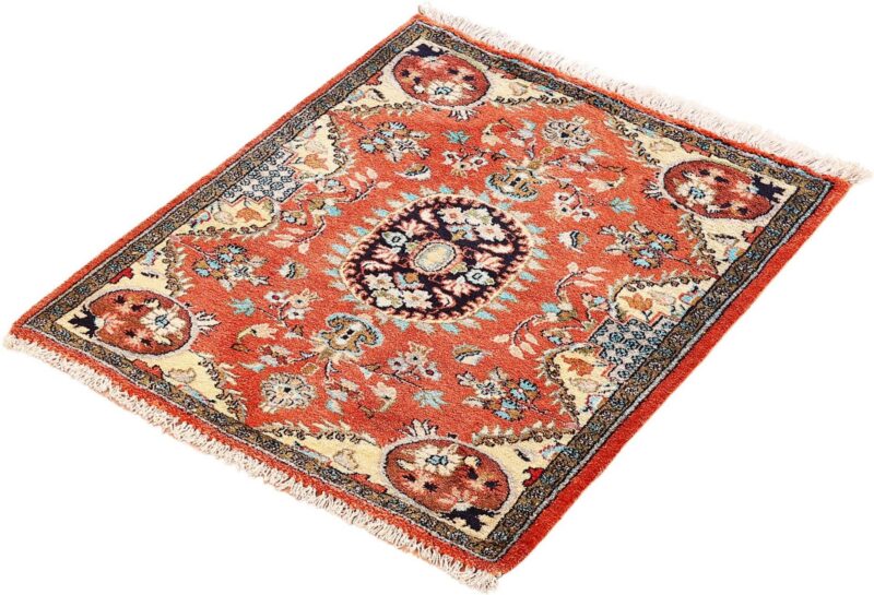 Qom Persian Rug 58 × 75 cm, Silk, hand-knotted, exclusive — view 3 Qom Persian Rug 58 × 75 cm, Silk, hand-knotted, exclusive — view 3