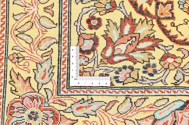 Qom Persian Rug 77 × 133 cm, Silk, hand-knotted — view 9